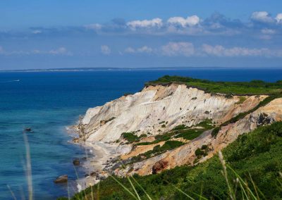 AQUINNAH Cliffs